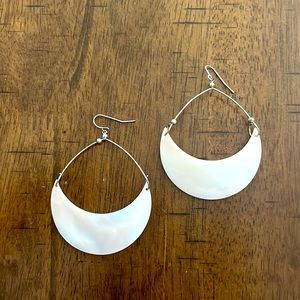 Shell hoop earrings
